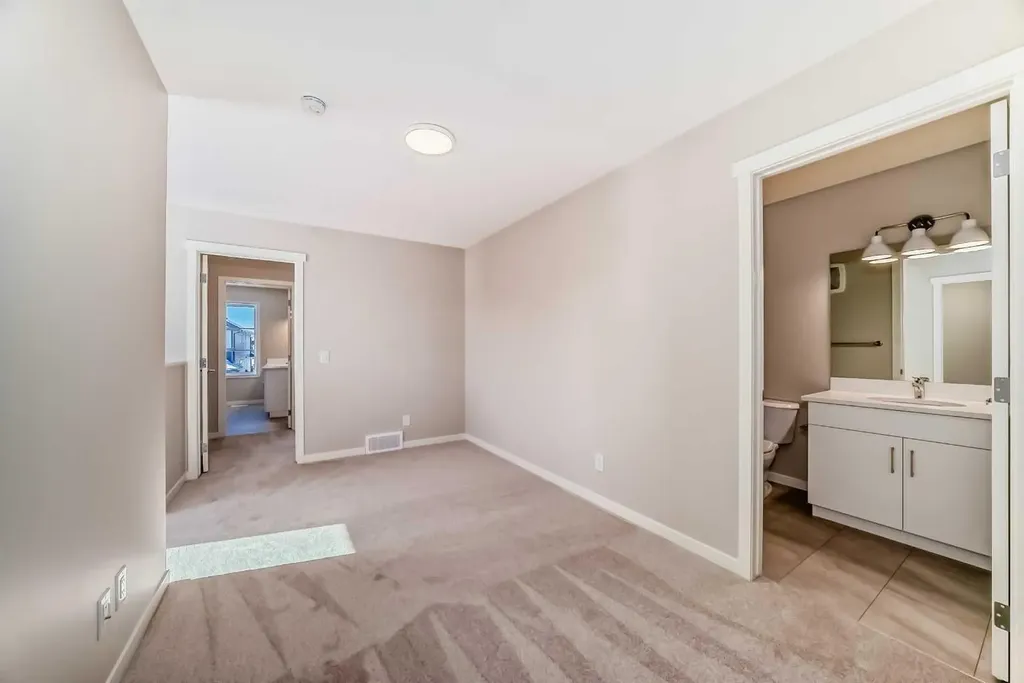 185 Mercado Landing SE Calgary AB T3M 4C6