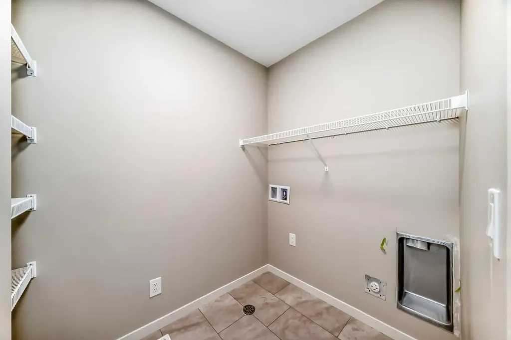 185 Mercado Landing SE Calgary AB T3M 4C6