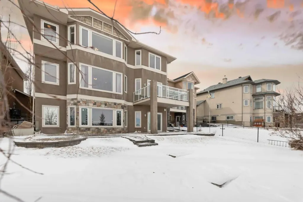 28 Panatella Manor NW Calgary AB T3K0A7