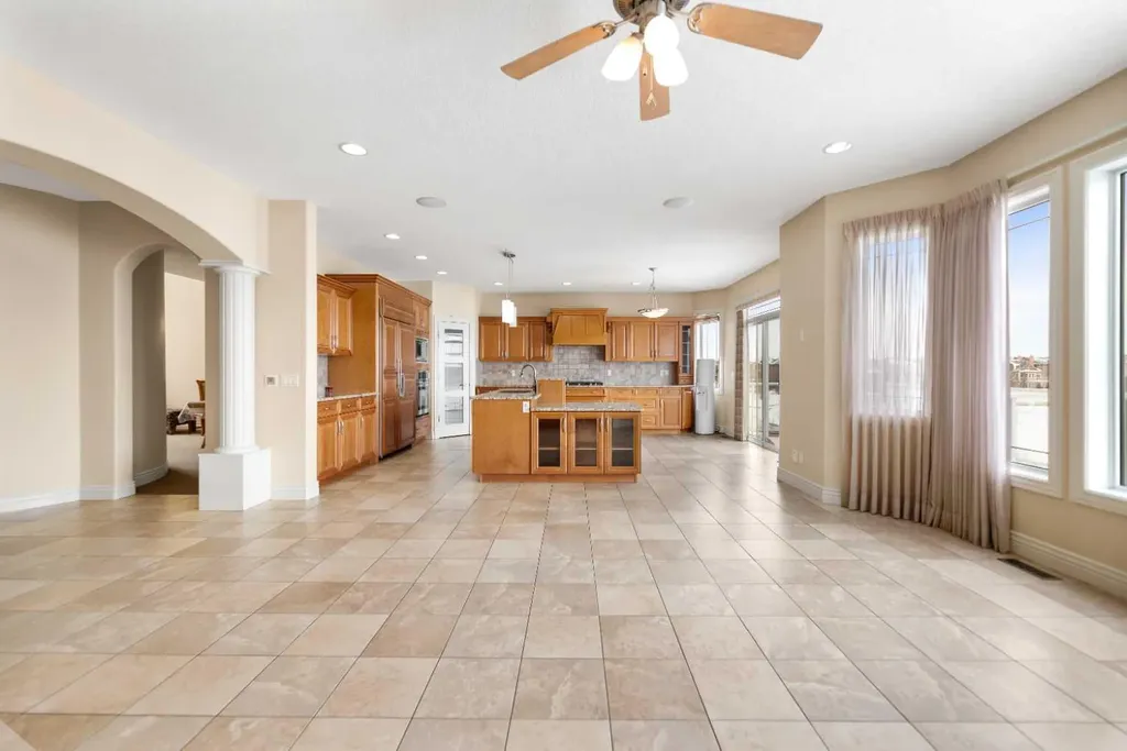 28 Panatella Manor NW Calgary AB T3K0A7