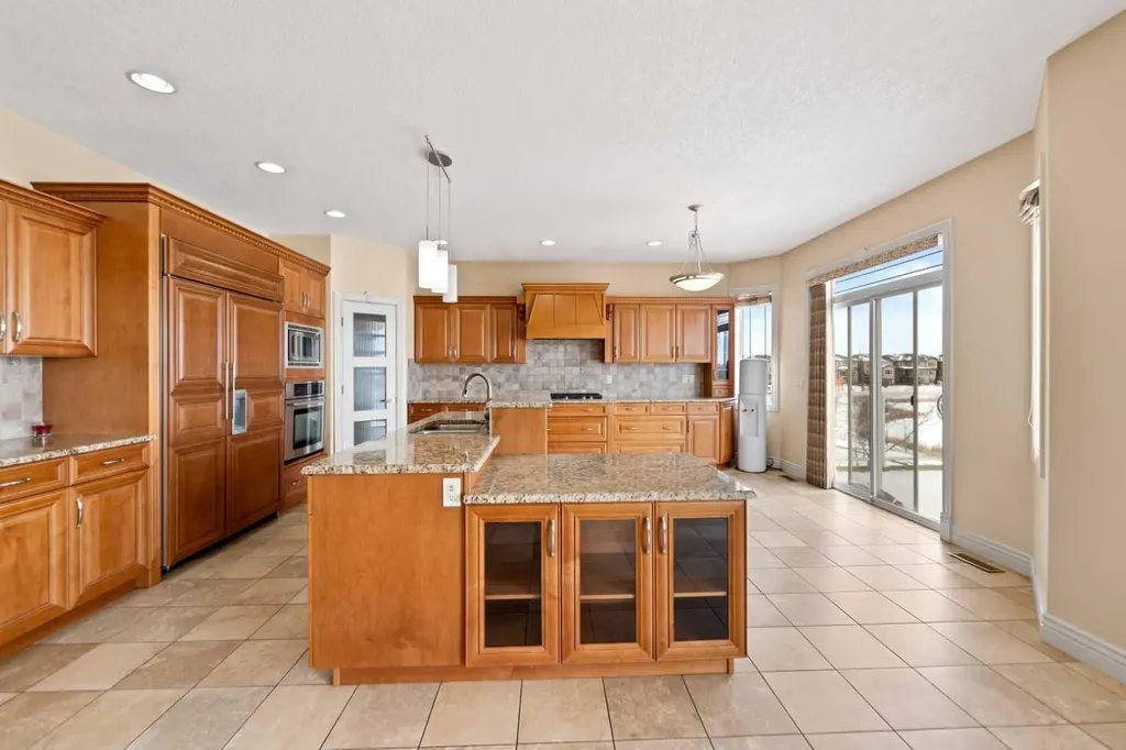 28 Panatella Manor NW Calgary AB T3K0A7