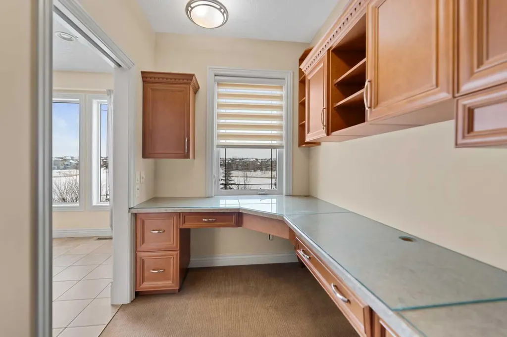 28 Panatella Manor NW Calgary AB T3K0A7