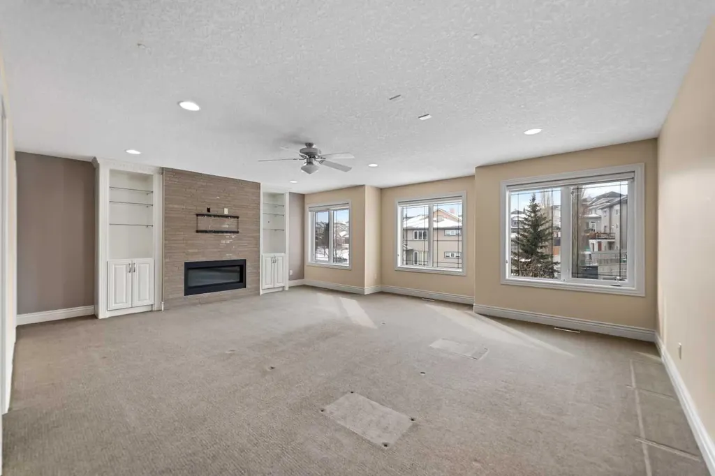 28 Panatella Manor NW Calgary AB T3K0A7
