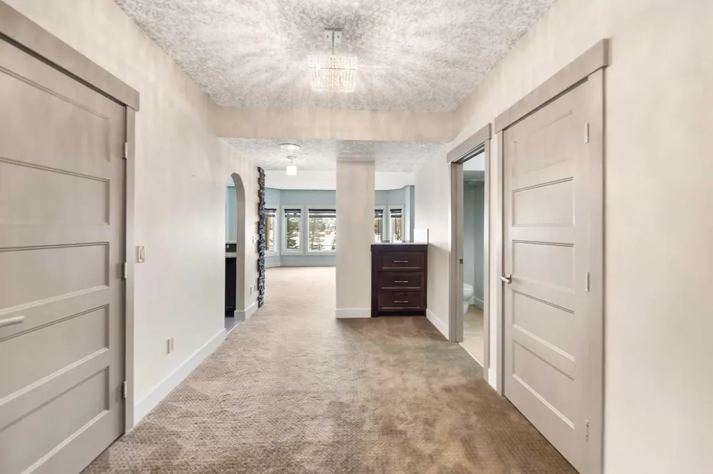 28 Panatella Manor NW Calgary AB T3K0A7