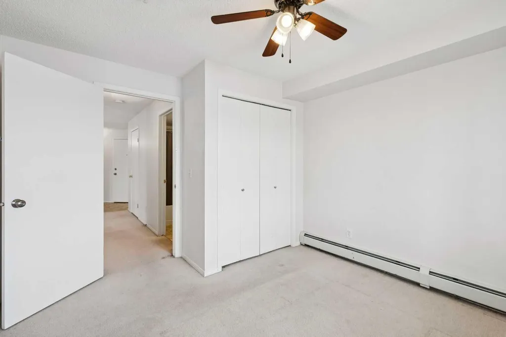 604 8 Street SW Airdrie AB T4B 2W4
