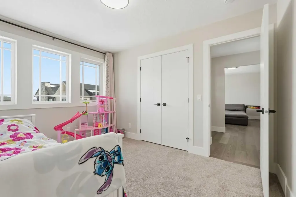 74 Alpine Gardens SW Calgary AB T2Y 0W3