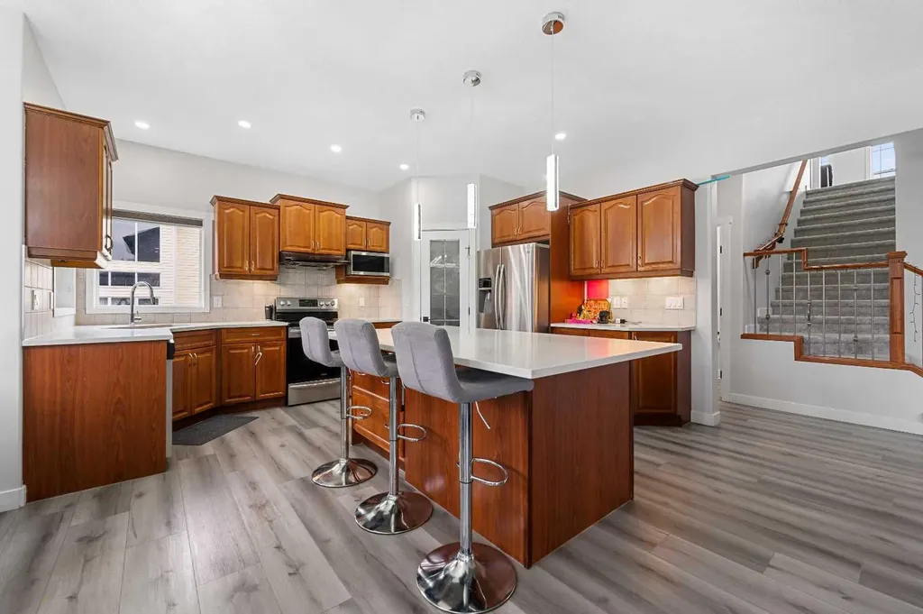 280 Windermere Drive Chestermere AB T1X 1S3