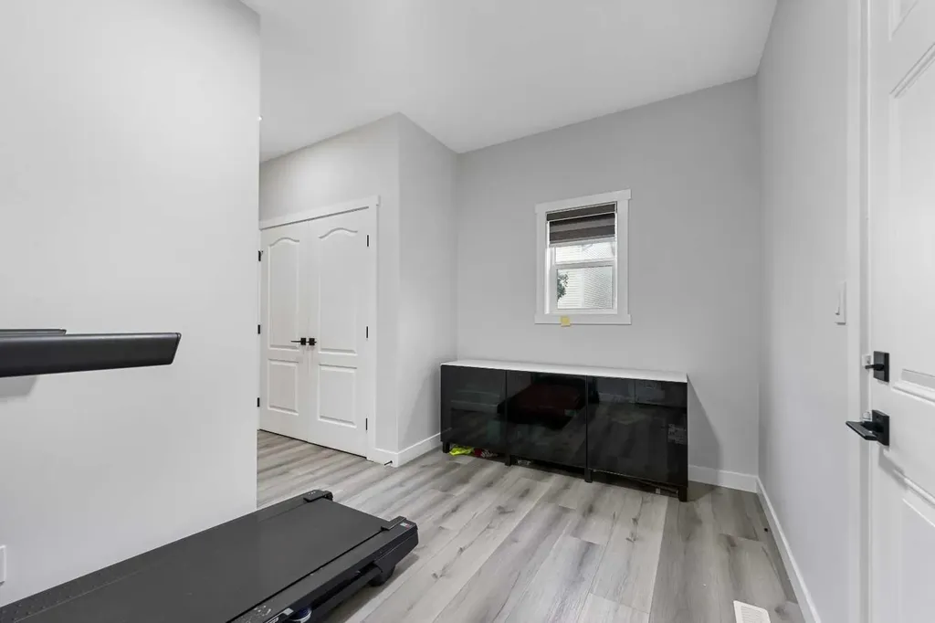280 Windermere Drive Chestermere AB T1X 1S3