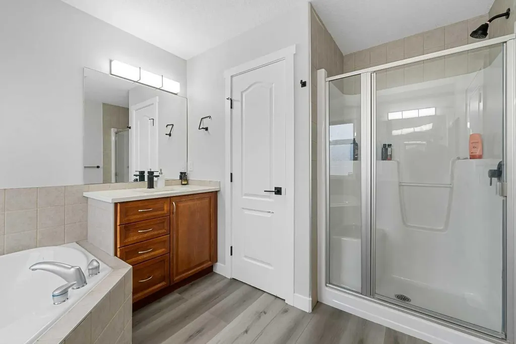 280 Windermere Drive Chestermere AB T1X 1S3