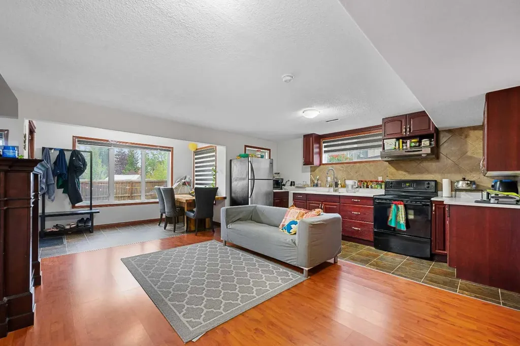 280 Windermere Drive Chestermere AB T1X 1S3