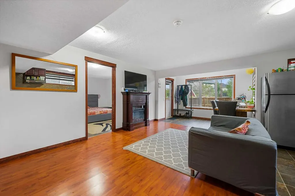 280 Windermere Drive Chestermere AB T1X 1S3