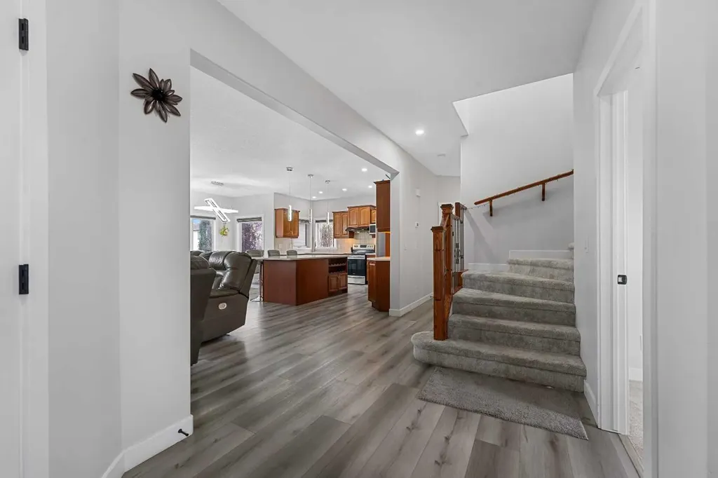 280 Windermere Drive Chestermere AB T1X 1S3