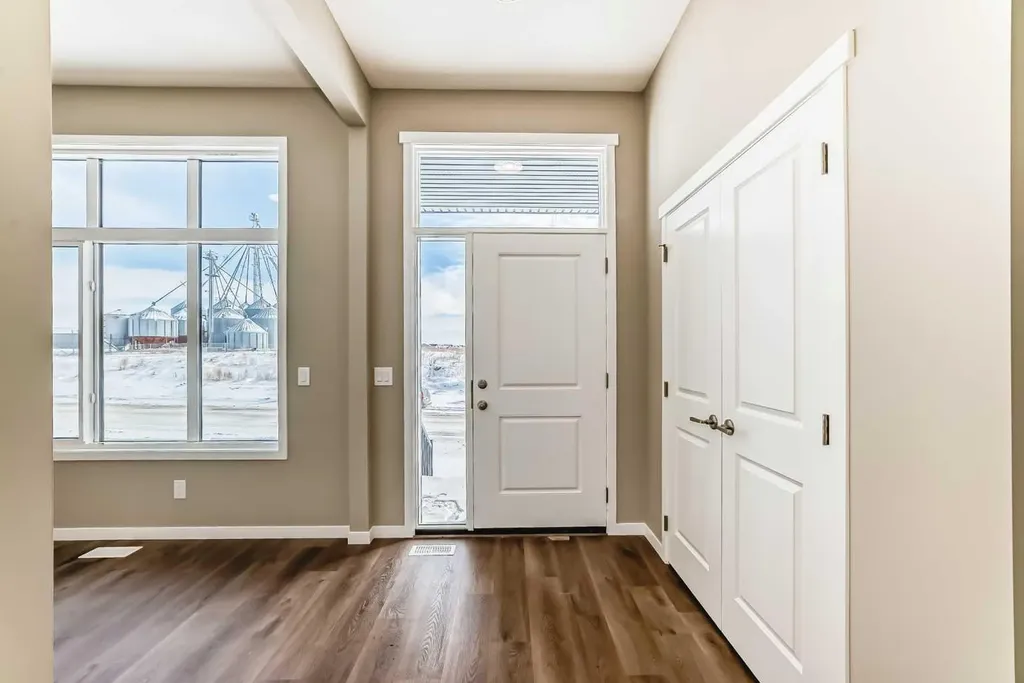 833 Marine Drive SE Calgary AB T3M 4E3