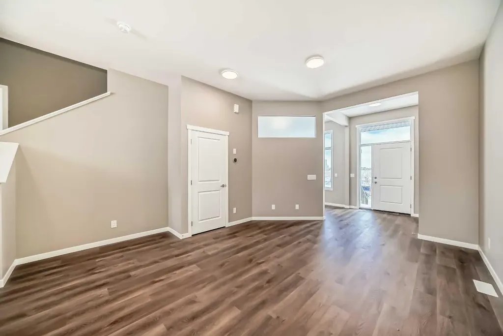 833 Marine Drive SE Calgary AB T3M 4E3