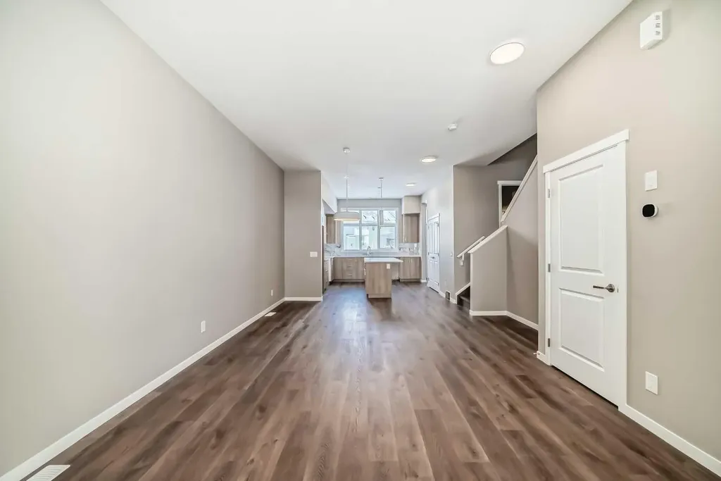 833 Marine Drive SE Calgary AB T3M 4E3