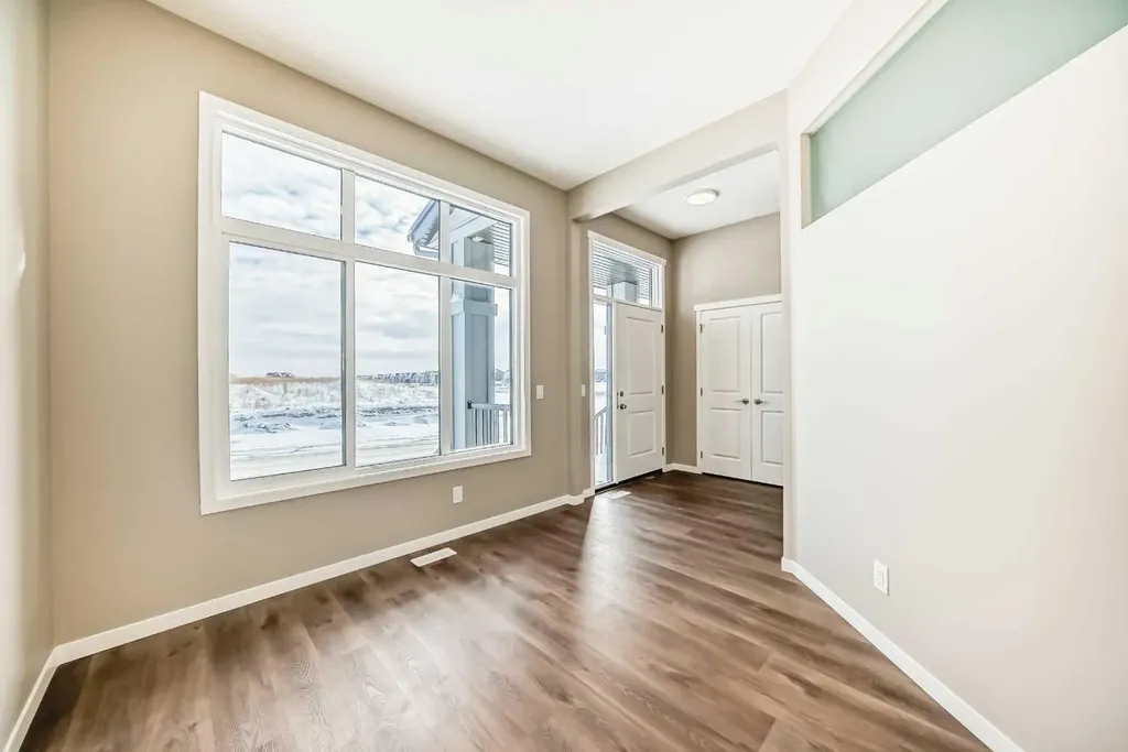 833 Marine Drive SE Calgary AB T3M 4E3