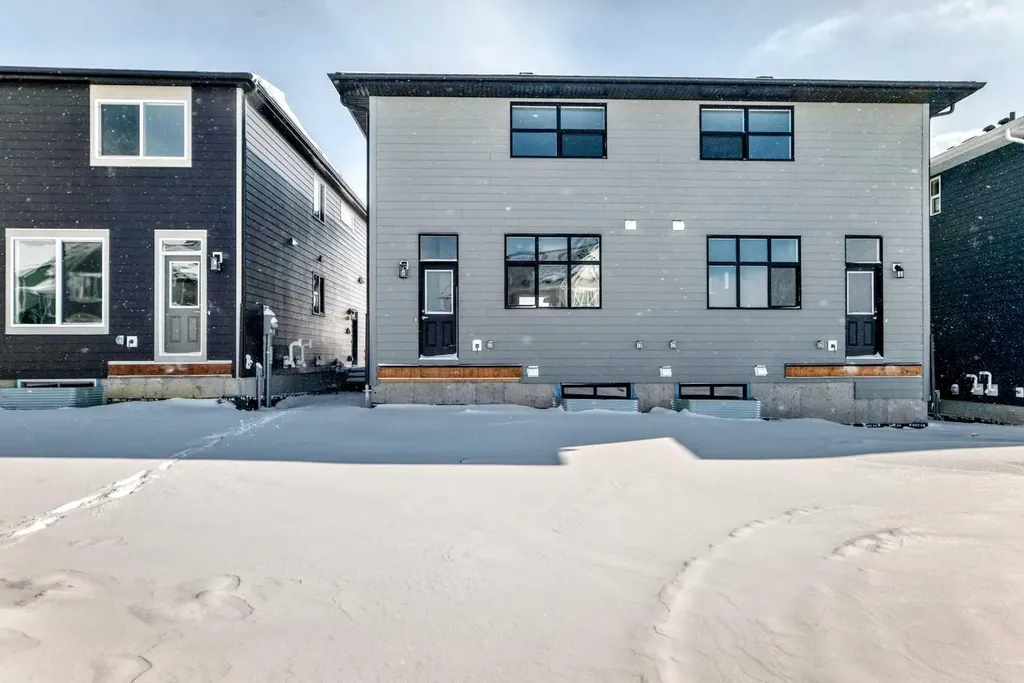 833 Marine Drive SE Calgary AB T3M 4E3