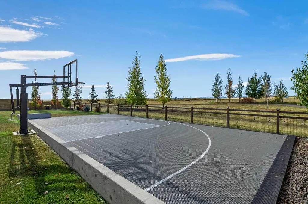86 Juneberry Heights Rural Rocky View County AB T3Z 0E6