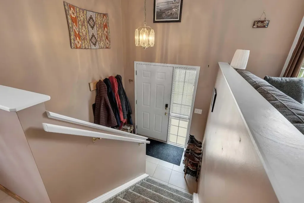 34 Hidden Spring Circle NW Calgary AB T3A 5H3