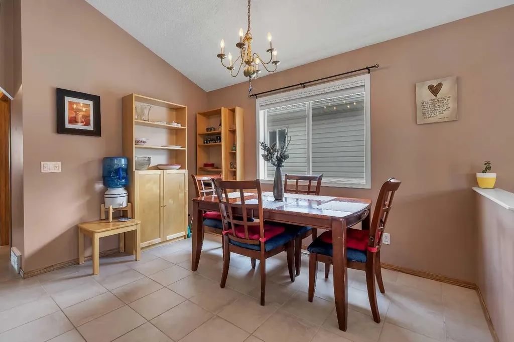 34 Hidden Spring Circle NW Calgary AB T3A 5H3