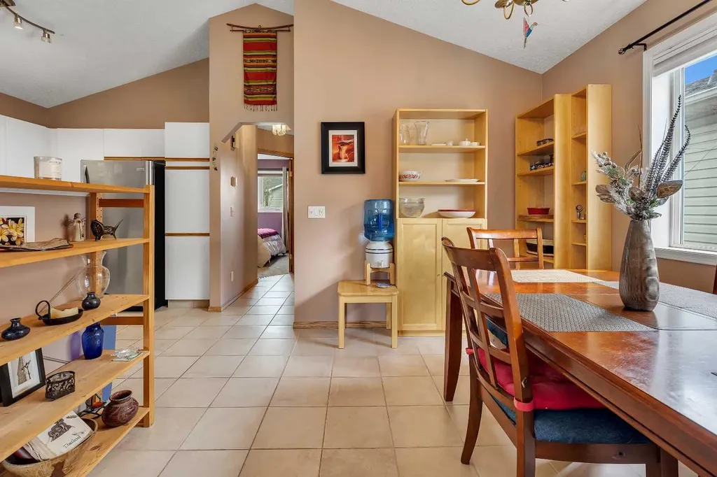 34 Hidden Spring Circle NW Calgary AB T3A 5H3