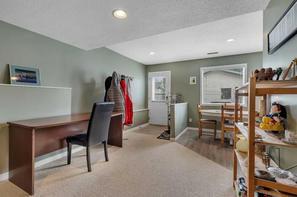 34 Hidden Spring Circle NW Calgary AB T3A 5H3