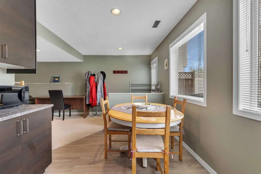 34 Hidden Spring Circle NW Calgary AB T3A 5H3