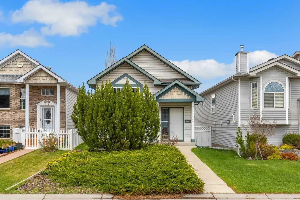 34 Hidden Spring Circle NW Calgary AB T3A 5H3