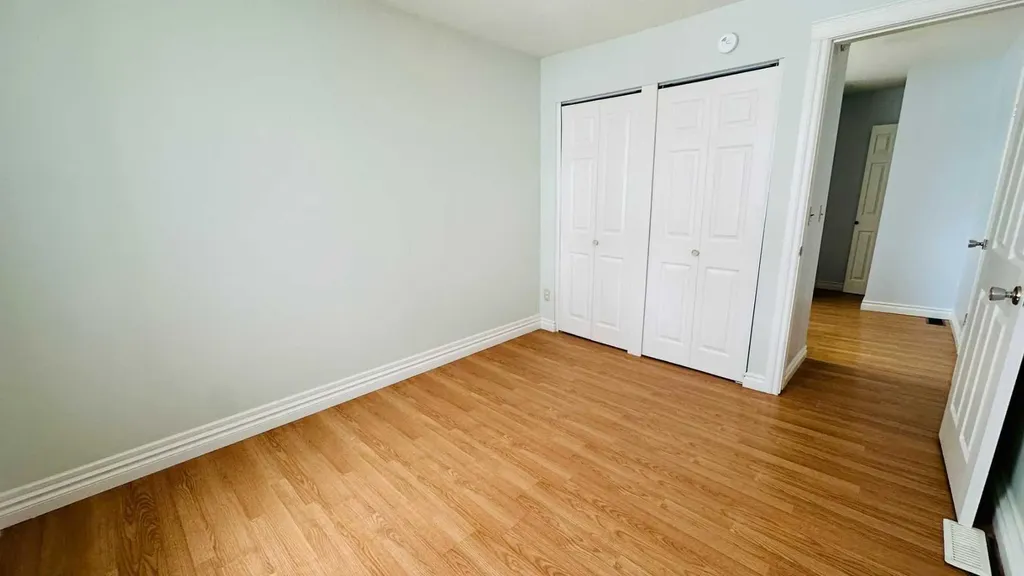 1133 300 Newcastle Place Drumheller AB T0J 0Y2