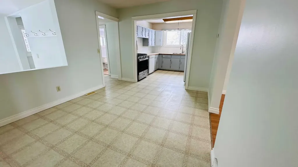 1133 300 Newcastle Place Drumheller AB T0J 0Y2