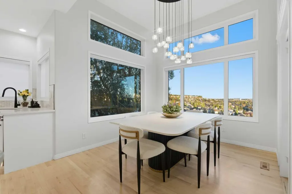 146 Springbluff Heights SW Calgary AB T3H 5B7