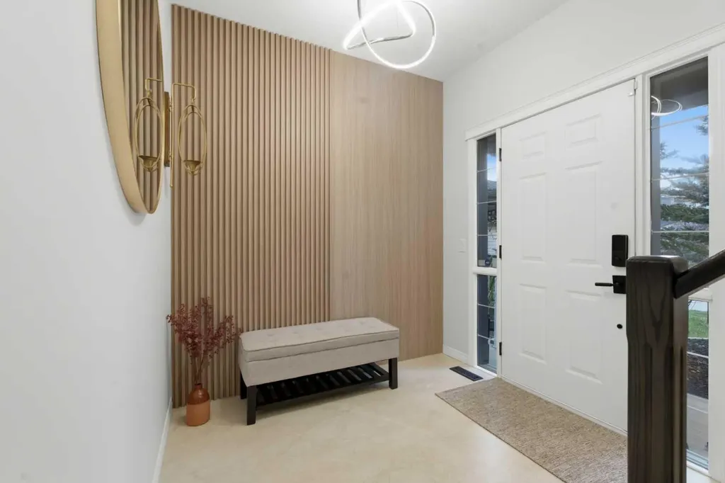 146 Springbluff Heights SW Calgary AB T3H 5B7