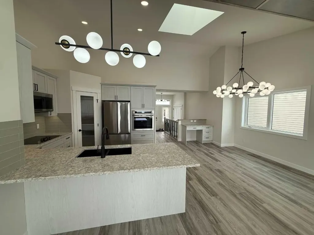 22 Garden Way Drumheller AB T0J 0Y5