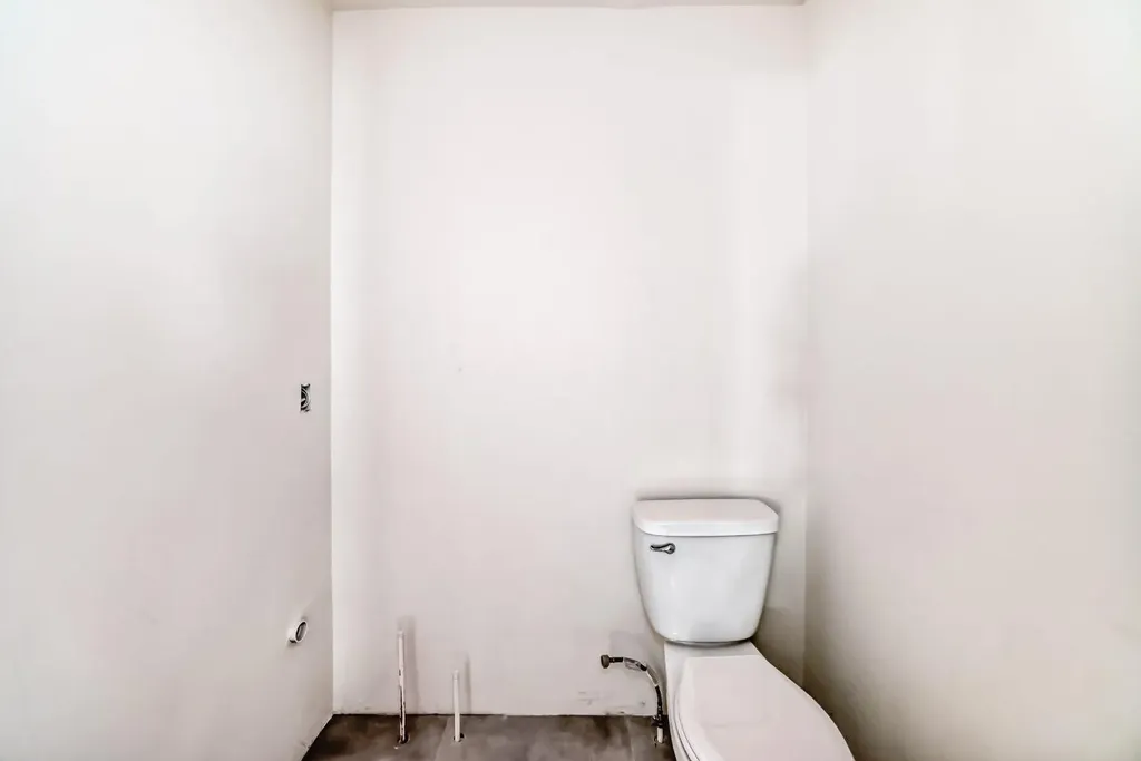 251 Cannell Place SW Calgary AB T2W 1T6
