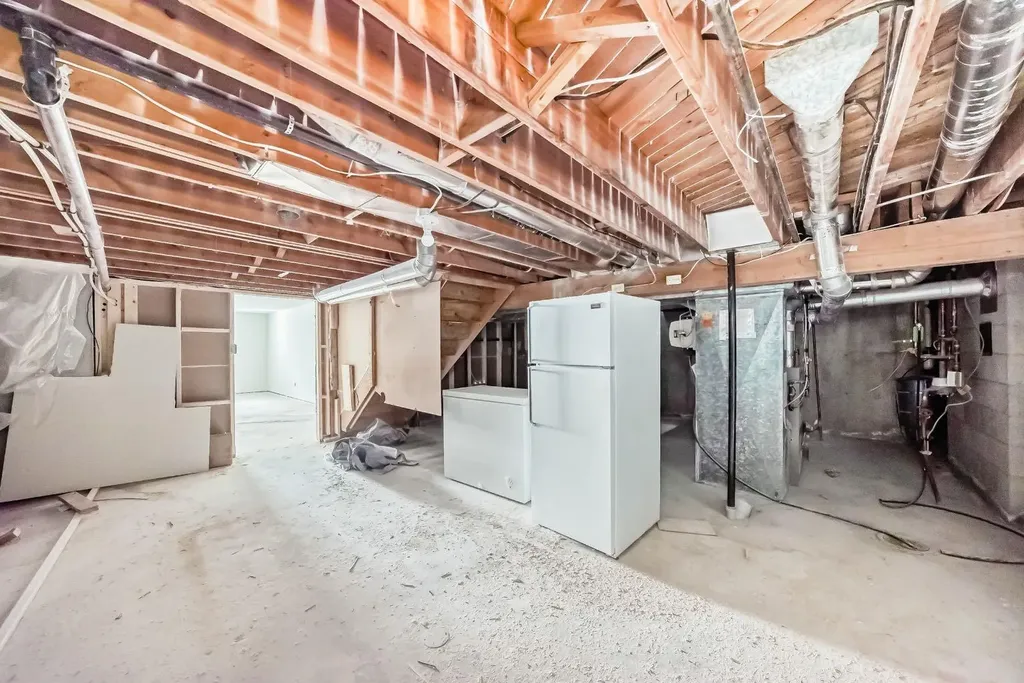251 Cannell Place SW Calgary AB T2W 1T6