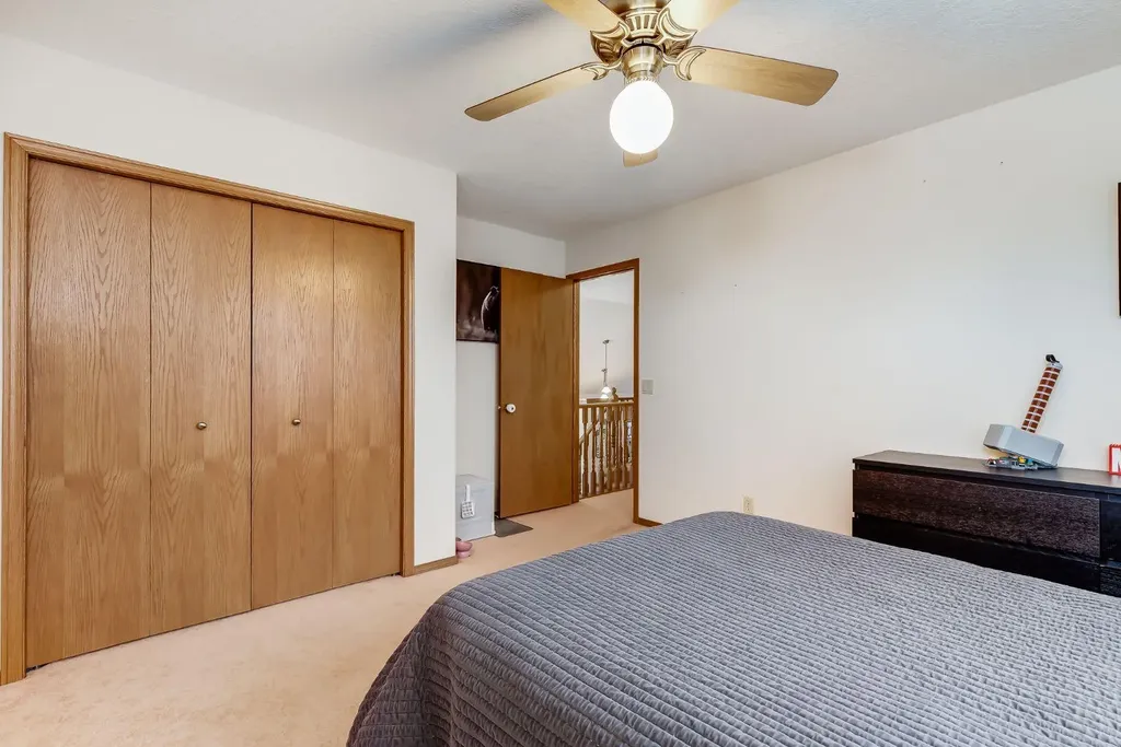 45 Thornfield Close SE Airdrie AB T4A 2K7