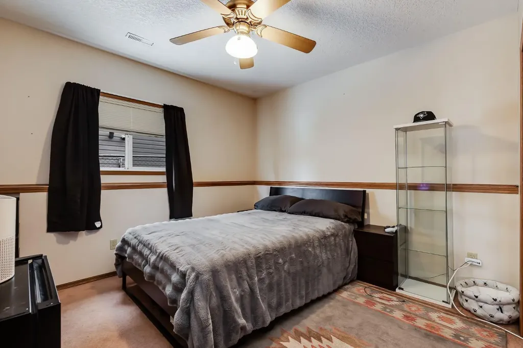 45 Thornfield Close SE Airdrie AB T4A 2K7