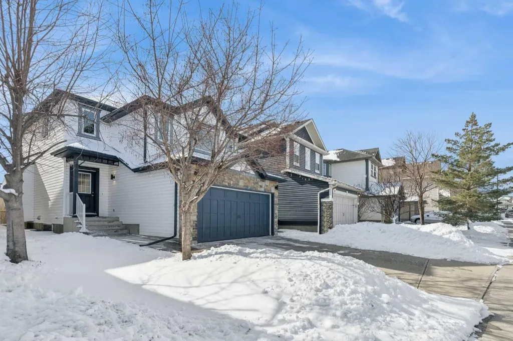 85 Silverado Range View SW Calgary AB T2X 0E1