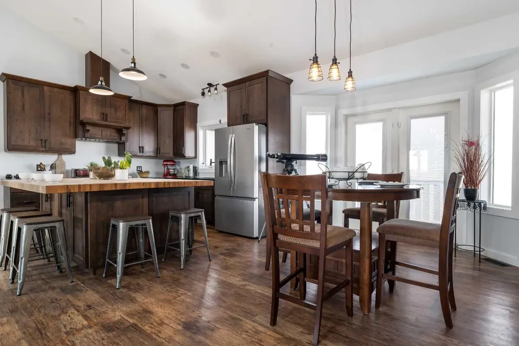 7316 Township Road 144 Rural Cypress County AB T0J 2P2
