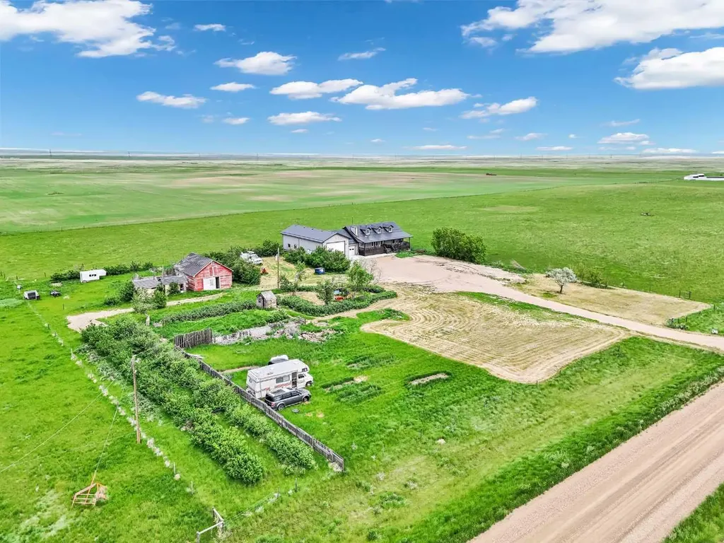 7316 Township Road 144 Rural Cypress County AB T0J 2P2