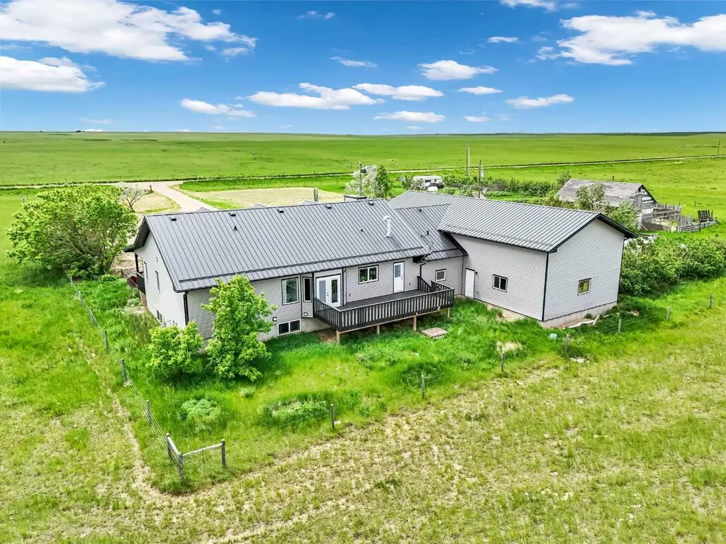 7316 Township Road 144 Rural Cypress County AB T0J 2P2