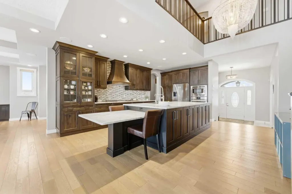 187 Cranarch Circle SE Calgary AB T3M0S4