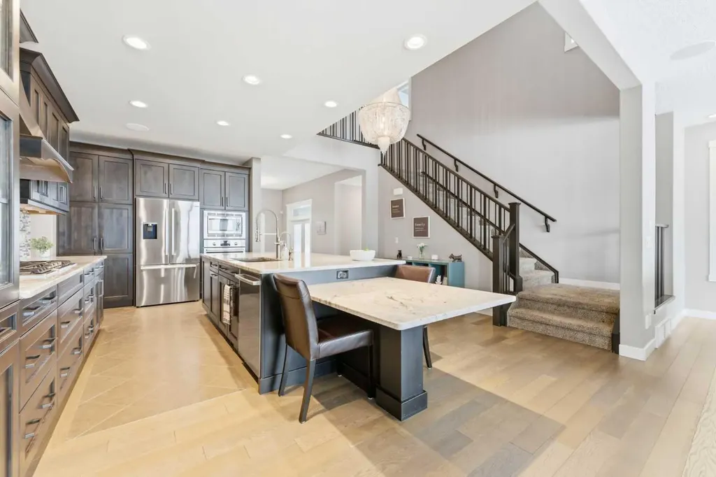 187 Cranarch Circle SE Calgary AB T3M0S4