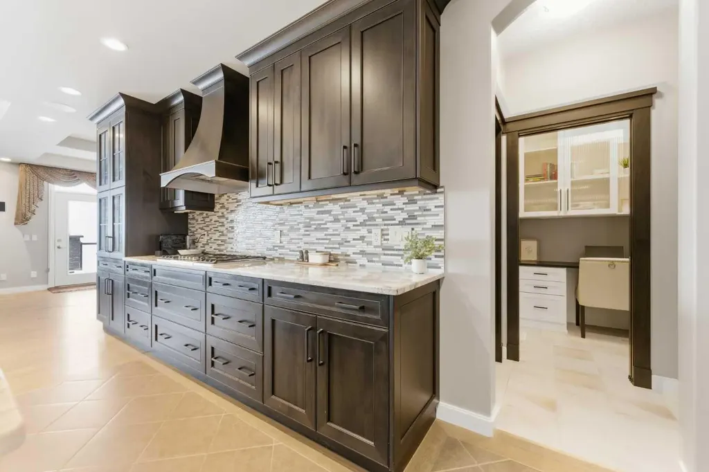 187 Cranarch Circle SE Calgary AB T3M0S4