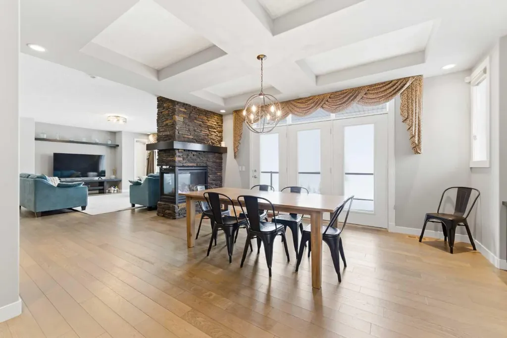 187 Cranarch Circle SE Calgary AB T3M0S4