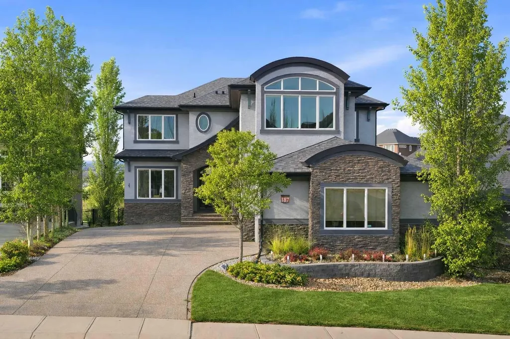 187 Cranarch Circle SE Calgary AB T3M0S4