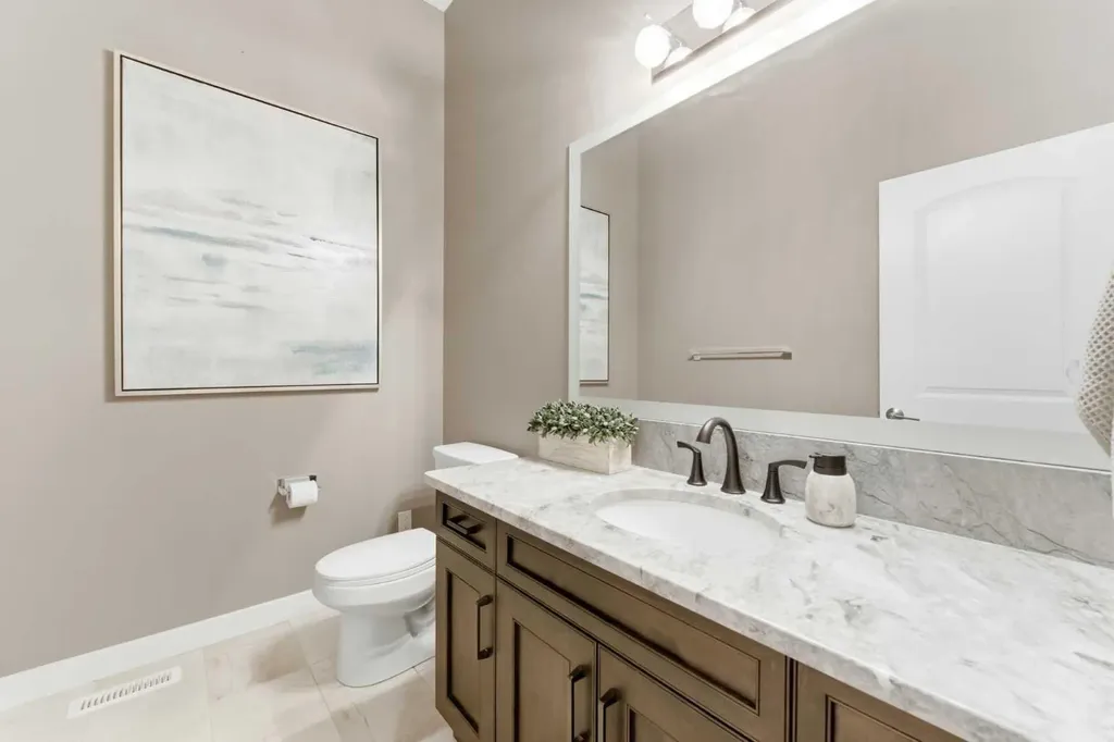 187 Cranarch Circle SE Calgary AB T3M0S4