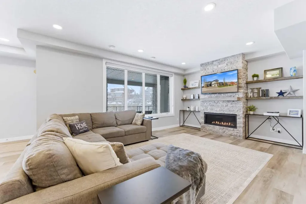 187 Cranarch Circle SE Calgary AB T3M0S4