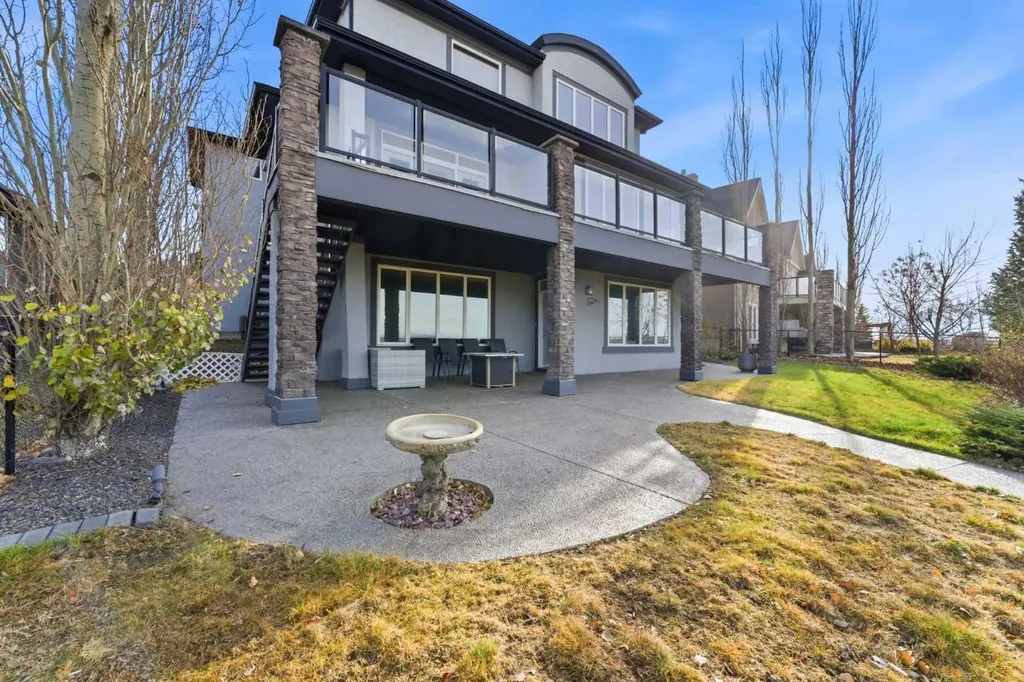 187 Cranarch Circle SE Calgary AB T3M0S4