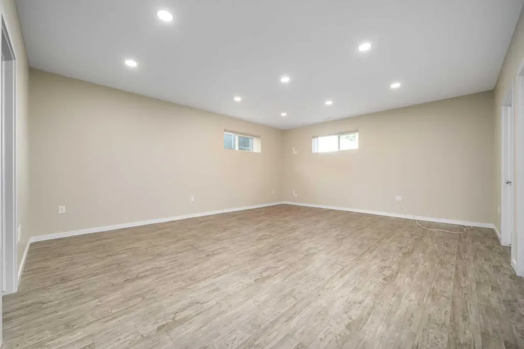 181 Somerside Road SE Medicine Hat AB T1B 0N5